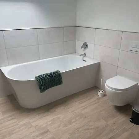 Σπίτι διακοπών 6-8 Personen Neubau Platzhirsch- Bettwaesche Und Handtuecher Inklusive