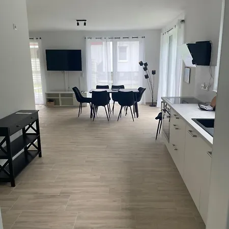 Σπίτι διακοπών 6-8 Personen Neubau Platzhirsch- Bettwaesche Und Handtuecher Inklusive Langelsheim