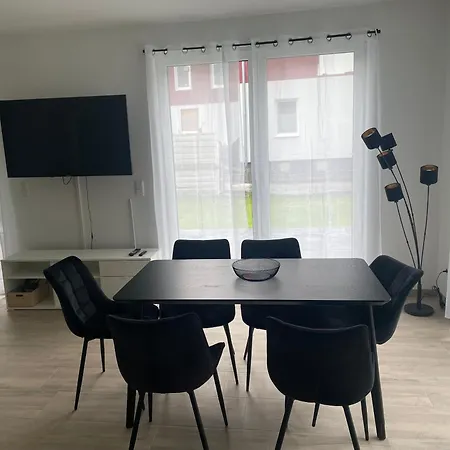 6-8 Personen Neubau Platzhirsch- Bettwaesche Und Handtuecher Inklusive 度假居